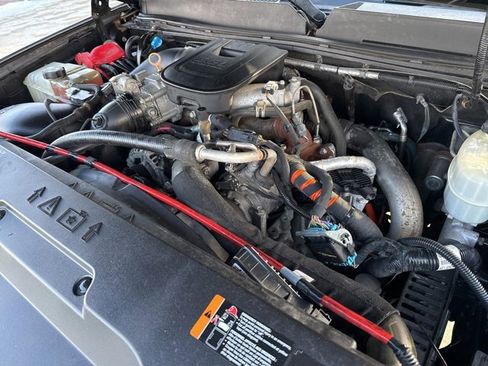 Used 2012 GMC Sierra 2500 Denali w/ Suspension Package, Off-Road image 46