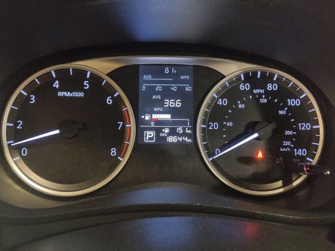 Used 2025 Nissan Versa S FWD image 23