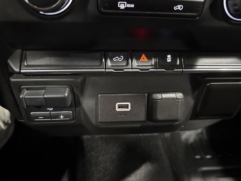 Used 2020 Chevrolet Silverado 3500 W/T w/ WT Convenience Package image 9