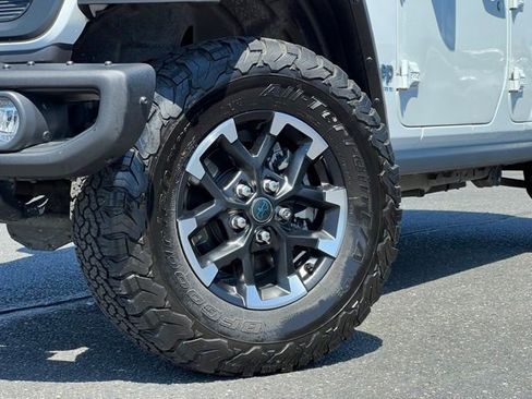 Used 2024 Jeep Wrangler Unlimited Rubicon 4xe AWD/4WD image 2