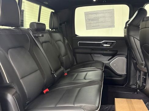 New 2026 RAM 1500 Laramie AWD/4WD image 33