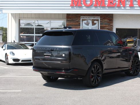 Used 2024 Land Rover Range Rover SV AWD/4WD image 99