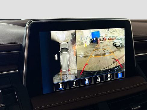 Used 2023 Chevrolet Tahoe High Country w/ LPO, Illumination Package image 15