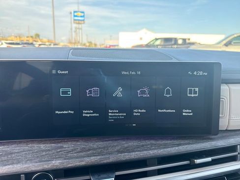 Used 2024 Hyundai Santa Fe Limited image 16