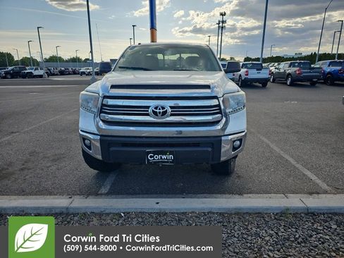 Used 2016 Toyota Tundra SR5 w/ TRD Off Road Package AWD/4WD image 8