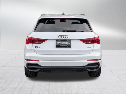 Used 2023 Audi Q3 2.0T Premium w/ Black Optic Sport Package AWD/4WD image 4