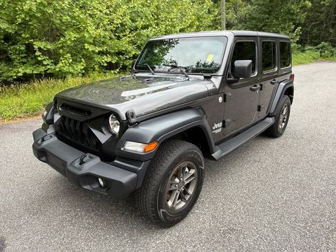 Used 2020 Jeep Wrangler Unlimited Sport S AWD/4WD image 2