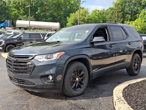 Used 2018 Chevrolet Traverse LT AWD/4WD image 3