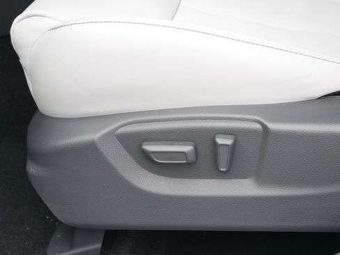 Used 2026 Mitsubishi Eclipse Cross SEL AWD/4WD image 13