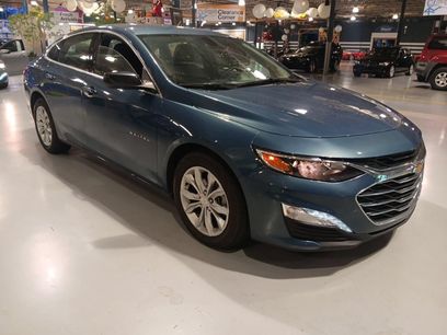 Used 2025 Chevrolet Malibu LT