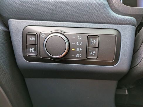 New 2025 Ford Maverick XL image 23