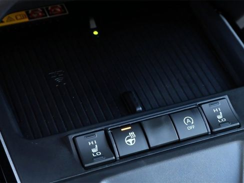 Certified 2026 Toyota Corolla Cross XLE image 23