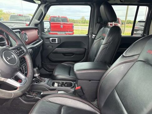 Used 2019 Jeep Wrangler Unlimited Rubicon w/ Advanced Safety Group AWD/4WD image 14