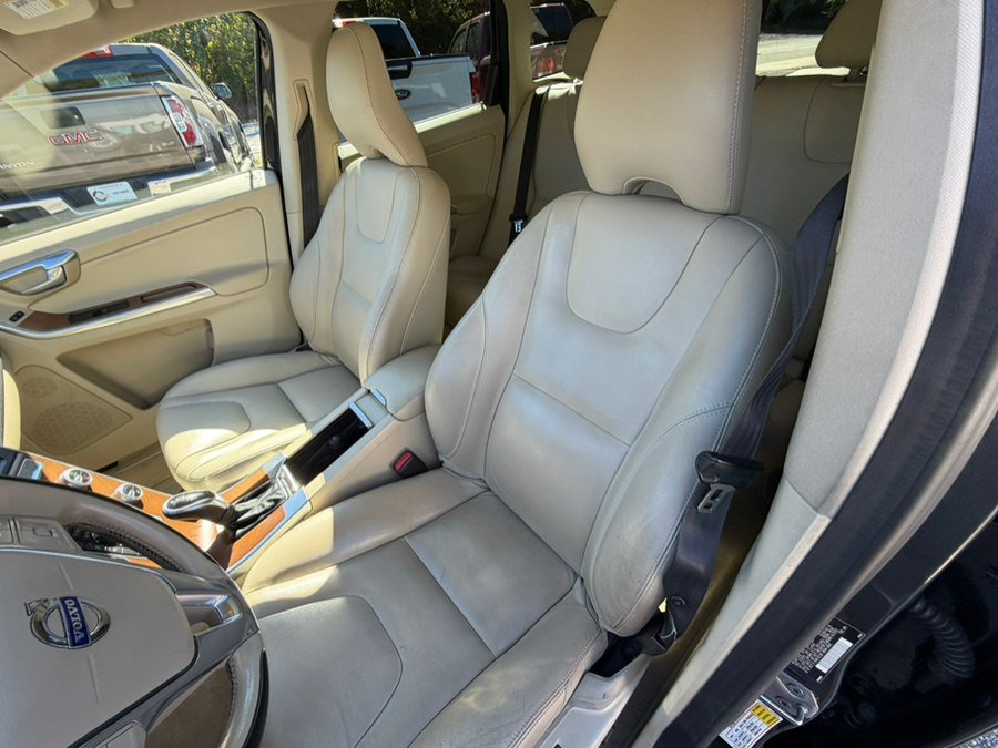 Used 2015 Volvo XC60 T6 AWD/4WD image 11