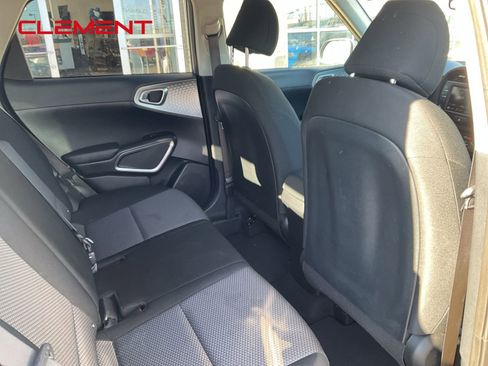 Used 2023 Kia Soul LX w/ Option Group 015 image 29
