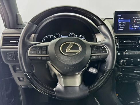 Used 2023 Lexus GX 460 Luxury w/ Sport Design Package AWD/4WD image 12