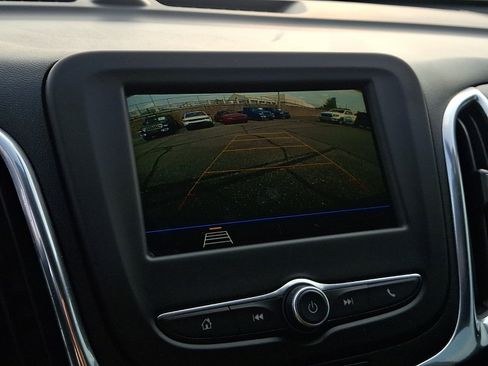 Used 2019 Chevrolet Equinox LT AWD/4WD image 17