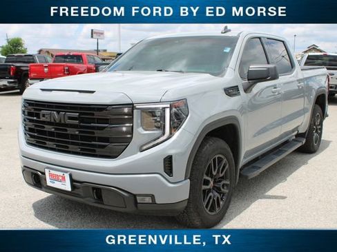 Used 2024 GMC Sierra 1500 Elevation w/ LPO, Elevation Black Package AWD/4WD image 1