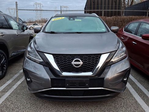 Used 2023 Nissan Murano Platinum w/ Cargo Package image 2