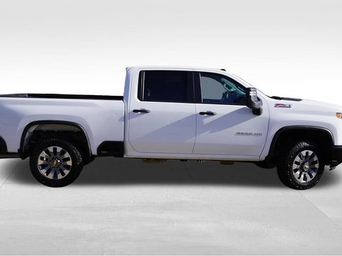 Certified 2024 Chevrolet Silverado 2500 Custom w/ Custom Value Package AWD/4WD image 3