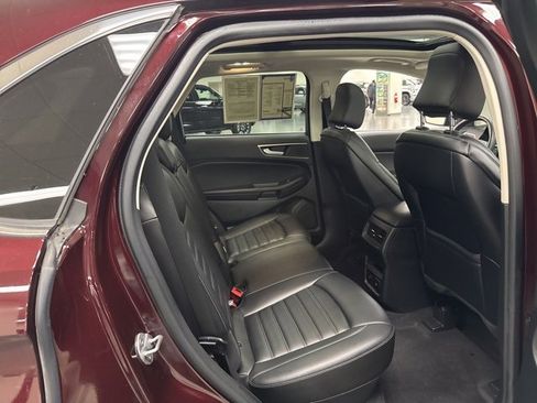 Used 2022 Ford Edge SEL w/ Convenience Package image 13