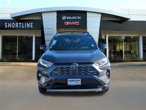 Used 2021 Toyota RAV4 XSE image 9