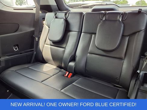Certified 2023 Ford Explorer Limited w/ Limited Technology Package AWD/4WD image 8