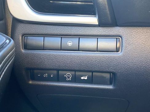Used 2023 Nissan Rogue SL AWD/4WD image 24