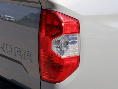 Used 2019 Toyota Tundra SR5 AWD/4WD image 23