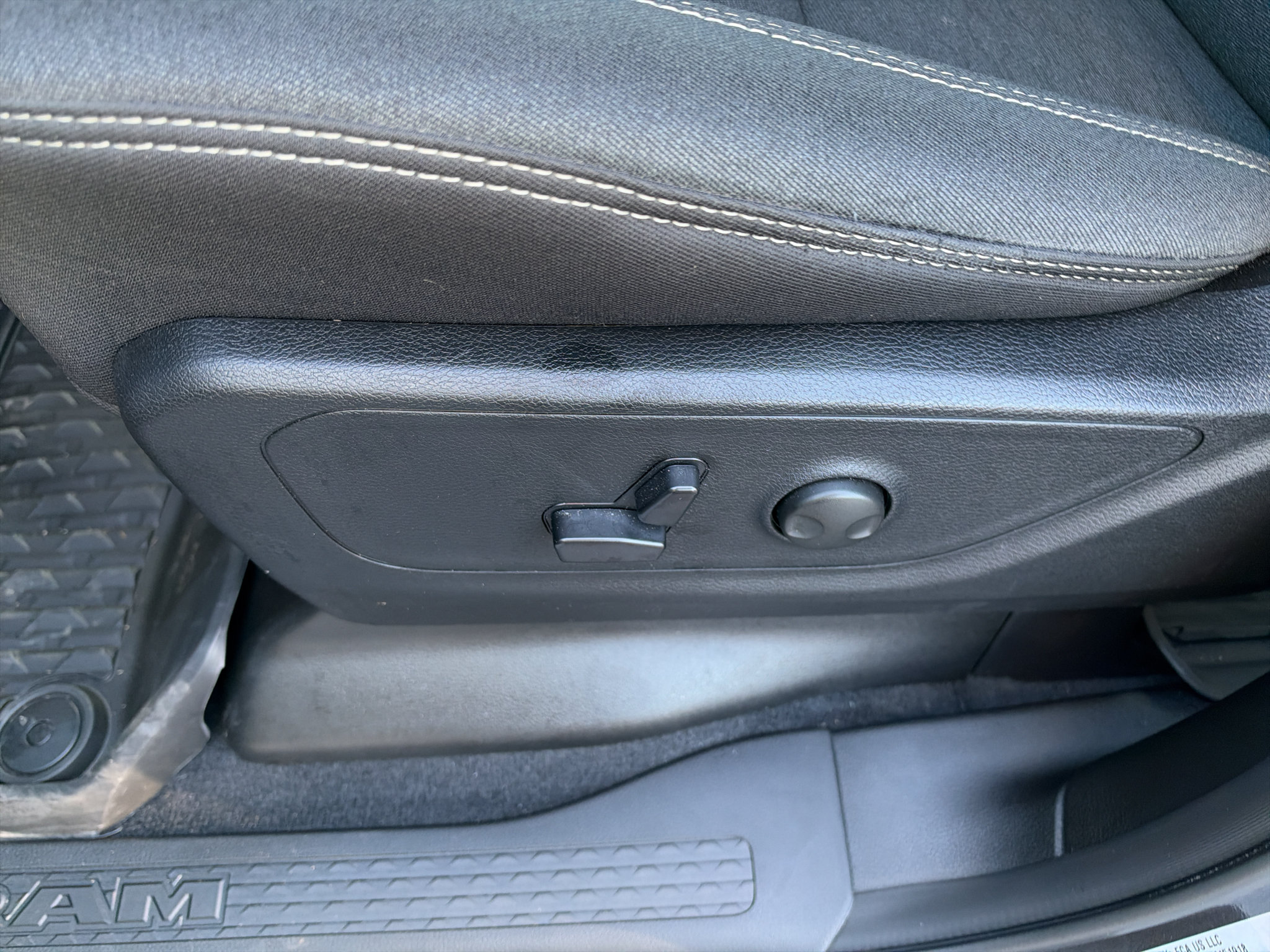 Used 2026 RAM 1500 Big Horn RWD image 19