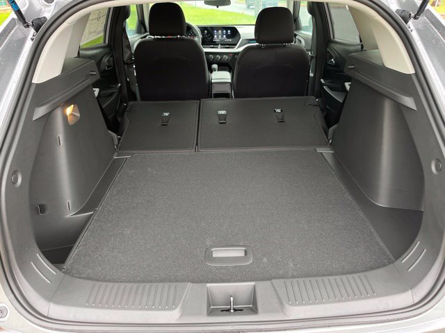 New 2026 Chevrolet Trax LS w/ LS Convenience Package FWD image 3