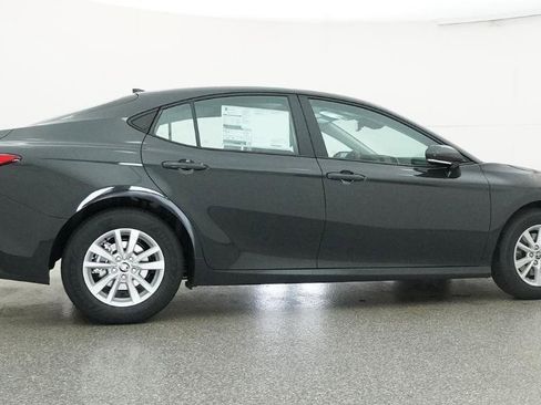 New 2026 Toyota Camry LE image 6