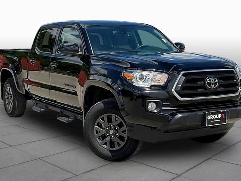 Used 2023 Toyota Tacoma SR5 image 3