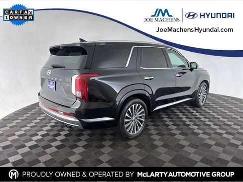 Certified 2025 Hyundai Palisade Calligraphy image 6