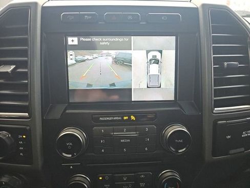 Used 2017 Ford F150 Raptor w/ Equipment Group 802A Luxury image 31