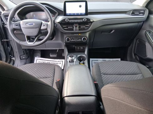 Used 2024 Ford Escape Active image 11