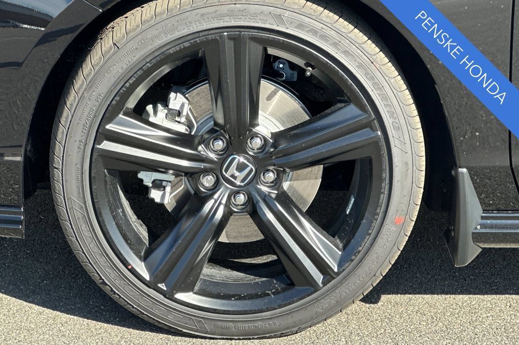 New 2026 Honda Accord Sport image 30