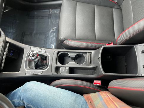 Used 2019 Hyundai Elantra GT N Line image 37