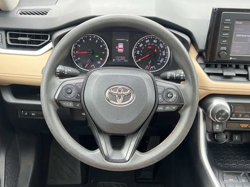 Used 2021 Toyota RAV4 XLE image 24