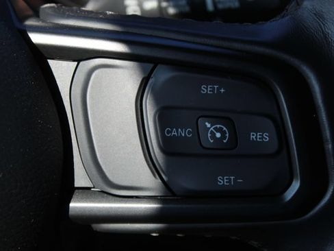 Used 2023 Jeep Wrangler Unlimited Sport AWD/4WD image 13