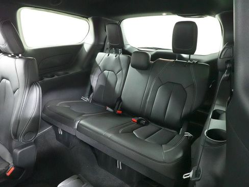 New 2026 Chrysler Voyager LX FWD image 25