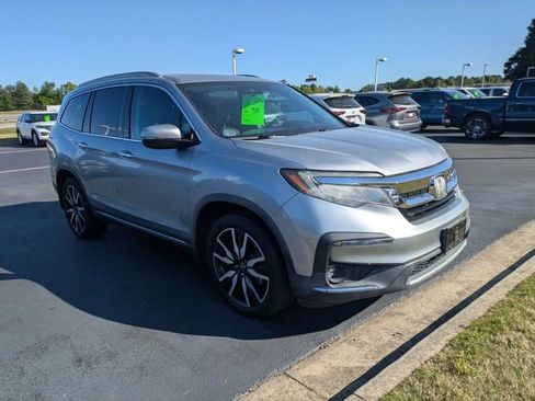 Used 2019 Honda Pilot Elite image 2