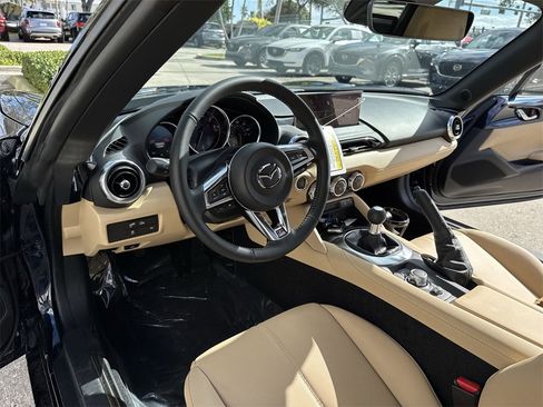 New 2025 MAZDA MX-5 Miata Grand Touring image 34