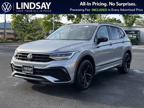 Used 2024 Volkswagen Tiguan SE R-Line AWD/4WD image 6