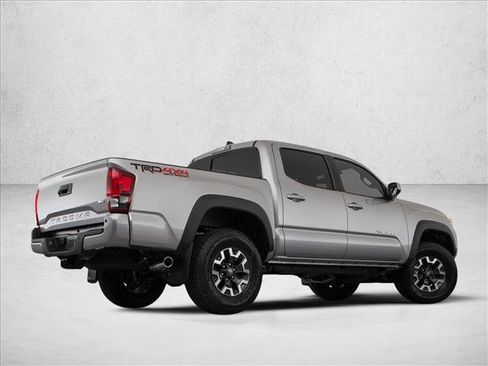 Used 2019 Toyota Tacoma TRD Off-Road image 9