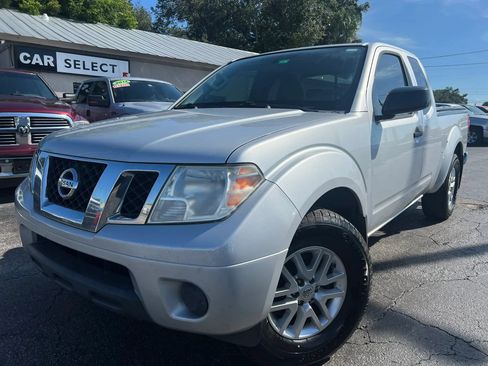Used 2019 Nissan Frontier SV RWD image 1