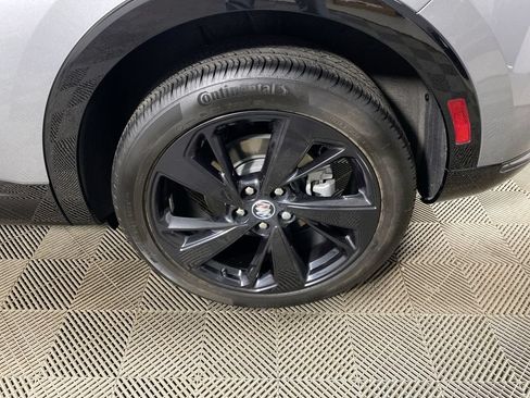 Certified 2023 Buick Envision Essence w/ Sport Touring Package AWD/4WD image 10