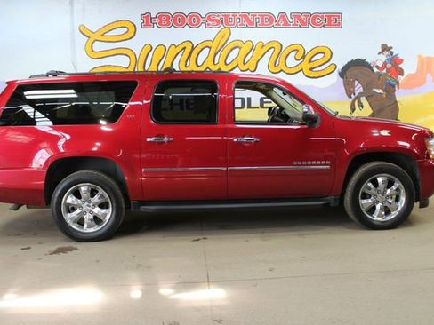 Used 2014 Chevrolet Suburban LTZ AWD/4WD image 5