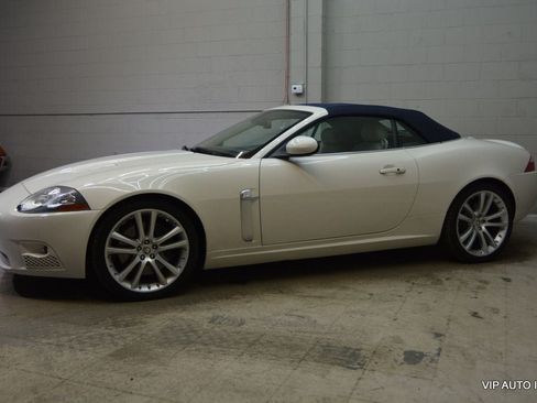 Used 2008 Jaguar XKR R RWD image 4