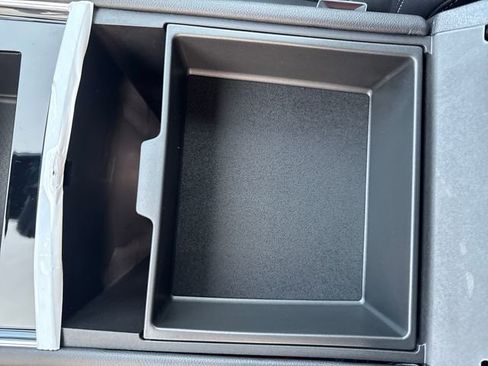 New 2026 Chevrolet Traverse LT w/ Enhanced Driving Package image 28